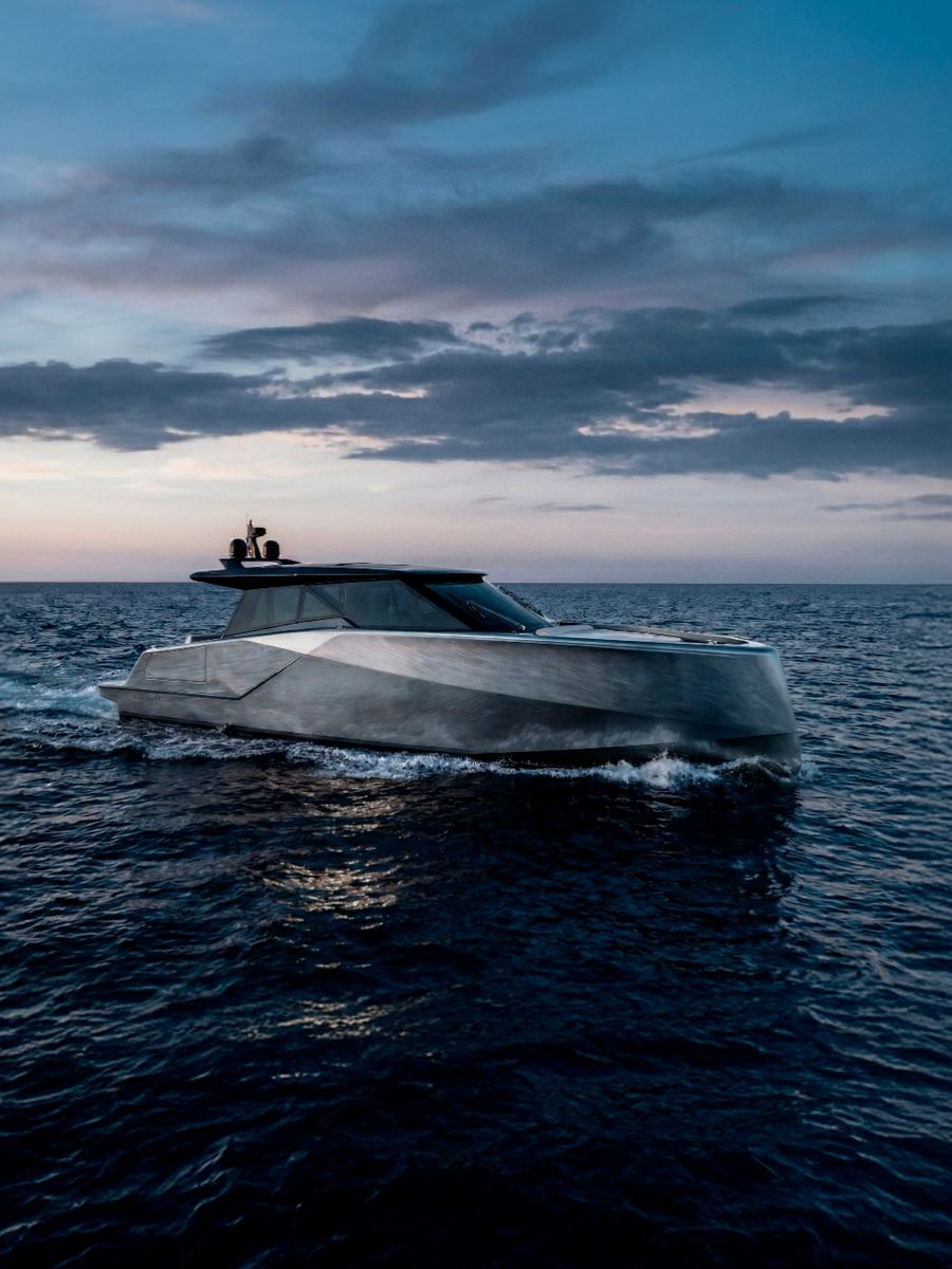 spectre 62